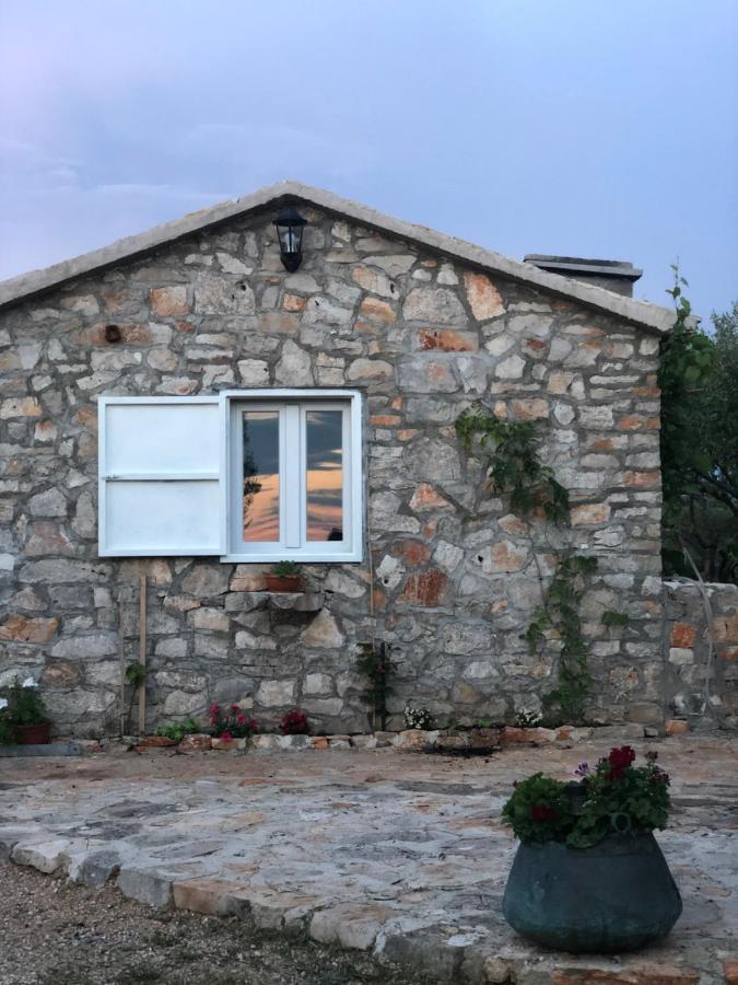 Cottage Rugonj Stari Grad  Ngoại thất bức ảnh